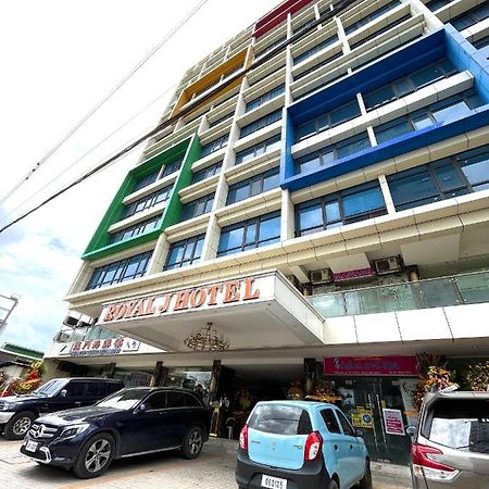 Royal J Hotel Cebu Esterno foto